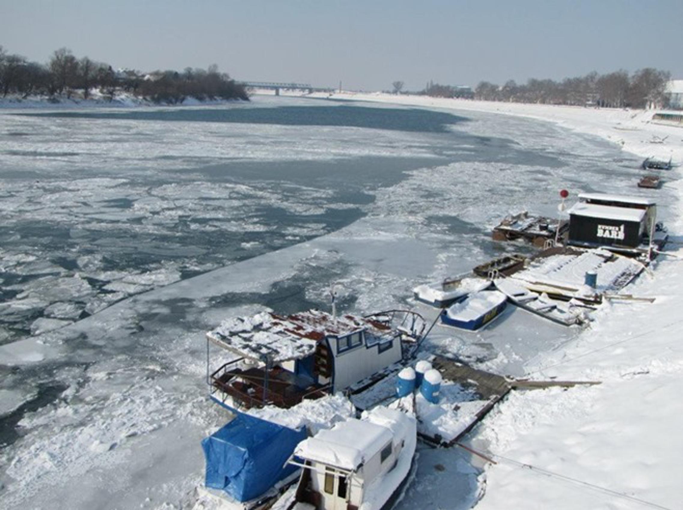 10.02.2012. u Slavonskom Brodu izmjereno minus 25°C