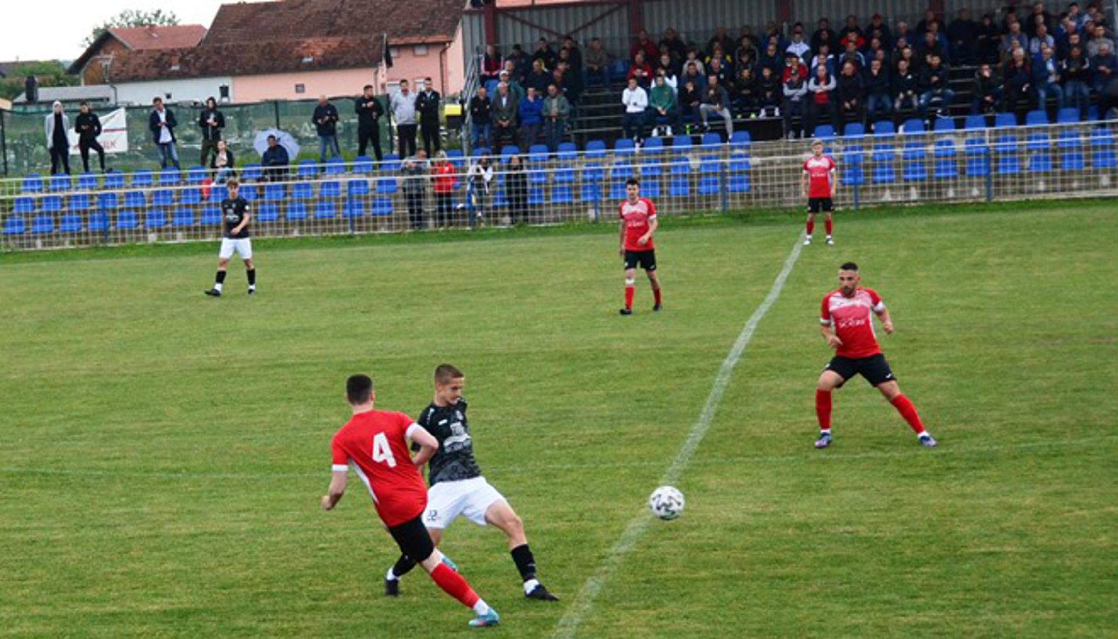 Slavonac i Marsonia će u srijedu odmjeriti snage u finalu županijskog kupa.