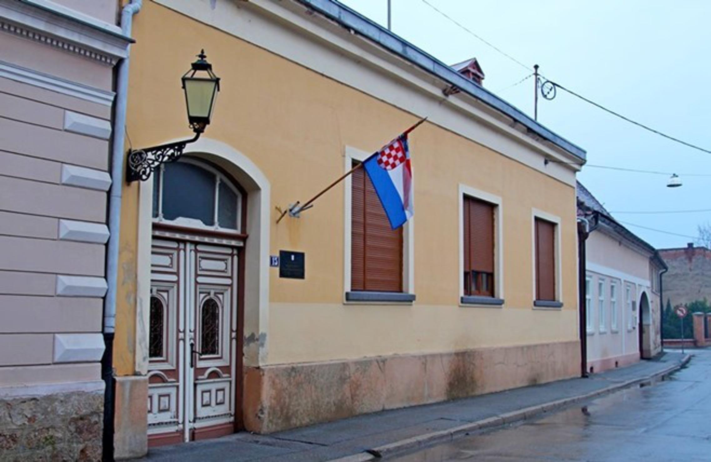 Zgrada Državnog arhiva u Požegi