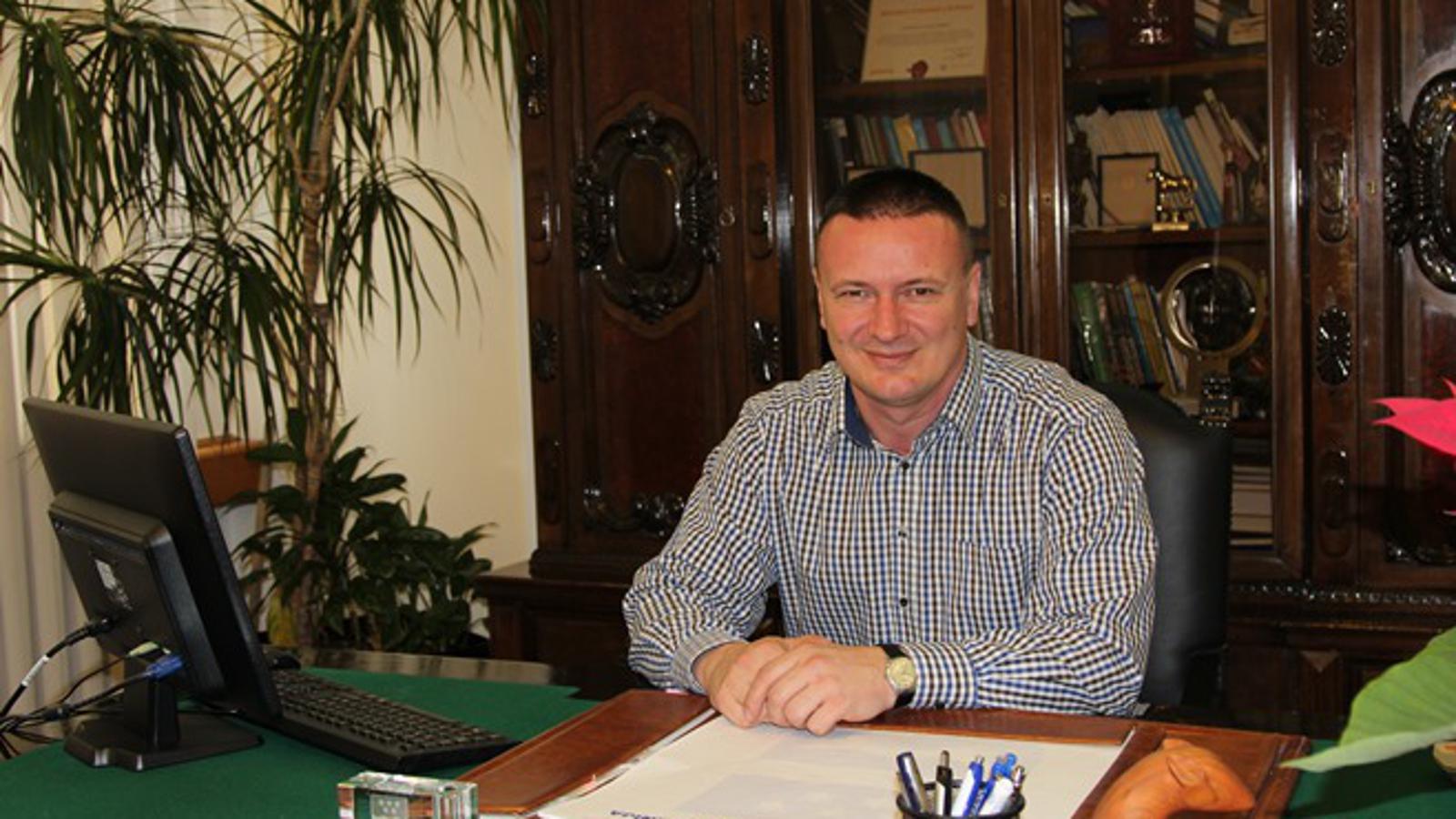 Danijel Marušić u svom Uredu župana